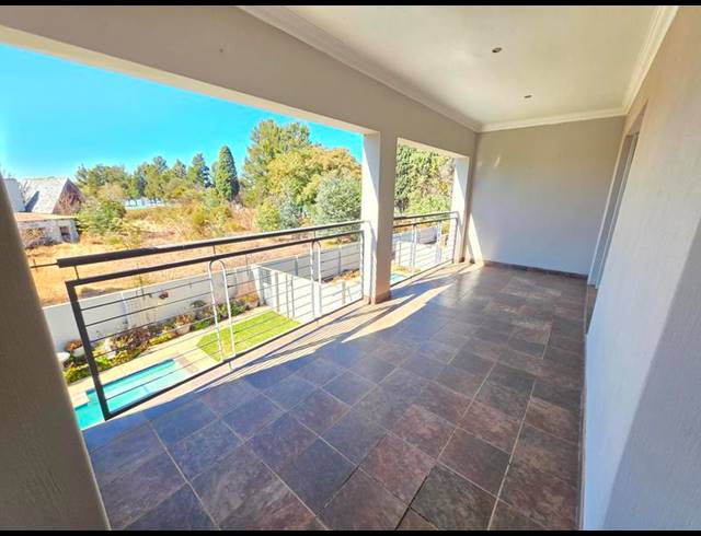 3 BEDROOM TOWNHOUSE FOR SALE IN DENEYSVILLE
